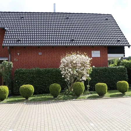 Haus Henning - Appartement 6 Scharbeutz Exterior foto